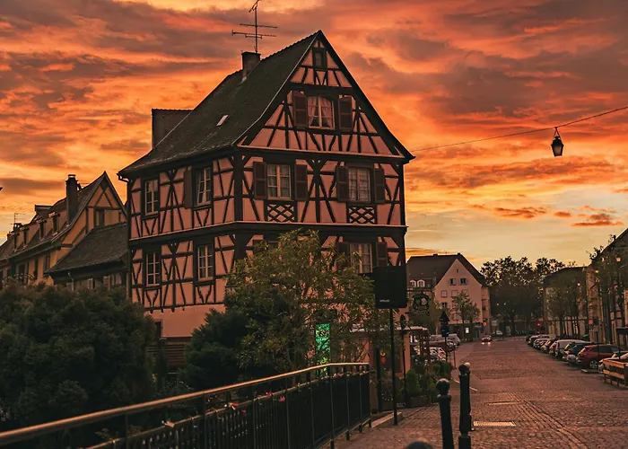 Apartment Travel Homes - Tanneur 6, Heart Of Petite Venise *