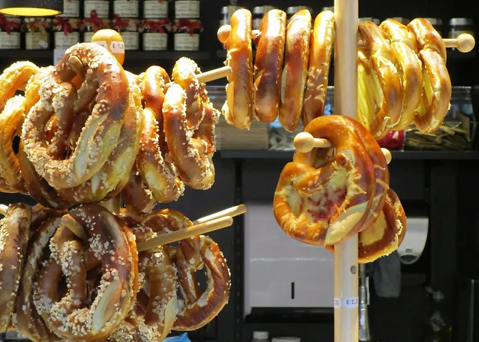 Apartment Travel Homes - Tanneur 6, Heart Of Petite Venise