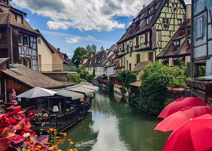 Travel Homes - Tanneur 6, Heart Of Petite Venise